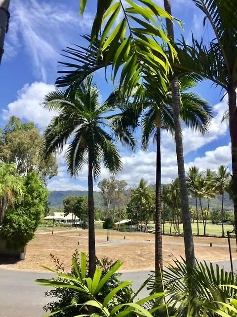 Villa Heliconia Port Douglas 0*,